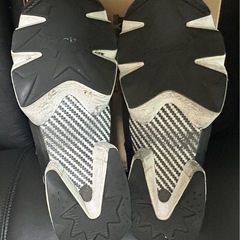 美品　Reebok メンズ  スニーカー 27.5㎝ インスタポンプフューリー  の画像