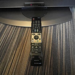 f●■SHARPシャープ・液晶カラーテレビ【AQUOS】地上・BS・110度CSデジタルハイビジョン32型【 LC-32DX3 】ブルーレイレコーダー内蔵 の画像