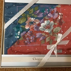 箱入りハンカチの画像