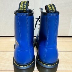 ★美品未使用級★Dr.Martensブルー8 ホール UK4(23〜24cm)の画像