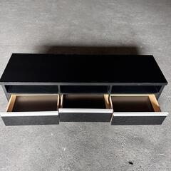 テレビ台　およそ145×45の画像