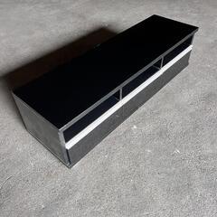テレビ台　およそ145×45の画像