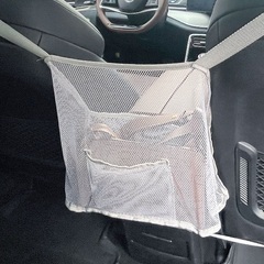 スリコ　車内バッグ収納の画像