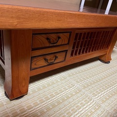 囲炉裏テーブルの画像