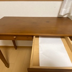 勉強机　学習机　軽くて運びやすいです！の画像