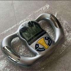 KEEPs デジタル体脂肪計 ダイエット フィットネスの画像