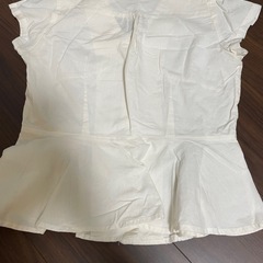 titivate ティティベイト フレンチ スリーブ ペプラムブラウスの画像