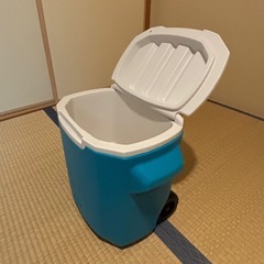 クーラーボックス キャスター付き　コールマン Coleman の画像