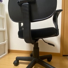 オフィスチェアの画像