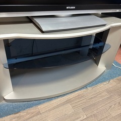 液晶テレビ、テレビ台セットの画像