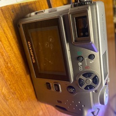 オリンパス　デジカメ　レトロの画像