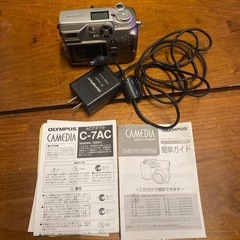 オリンパス　デジカメ　レトロの画像