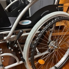 美品‼️5回のみ使用　手動車椅子の画像