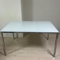 テーブルの画像