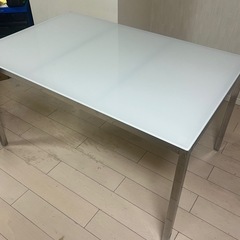テーブルの画像