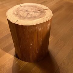 天然木　ダイニングテーブル　椅子など一式　天板の厚さ8cm以上の画像