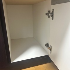 食器棚の画像