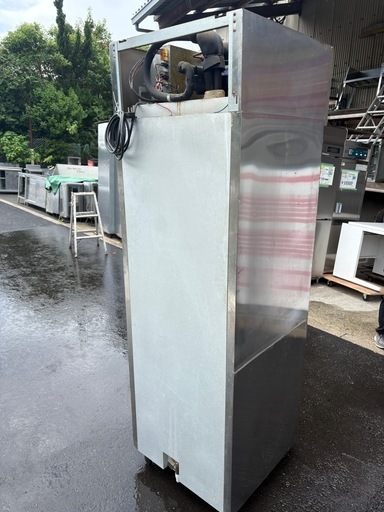 ■中古品 フクシマ業務用冷凍庫 URN-062FM6 2017年 100V 391L 600ｘ650ｘ1900ｍｍ 動作問題なし 縦型 ２枚扉■ フクシマガリレイ 縦型冷凍庫 ARN-062FM | 無限堂厨房ネットショップ