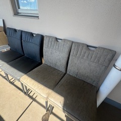 椅子4脚の画像