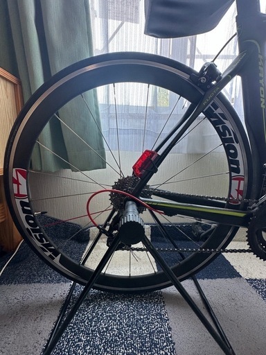週末値下　KUOTA KRYON 2015 Mサイズ 105 グレー×グリーン 底値 KUOTA KRYON 2015 Mサイズ 105 グレー×グリーン - メルカリ