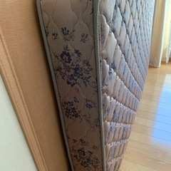 マットレスの画像