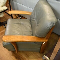 ●近郊格安配送(^^♪●浜本工芸　1人掛け　レザーソファ　中古品●総革　本革●相模原　横浜　神奈川●の画像