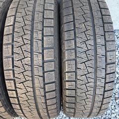 175/65/15冬ピレリの画像