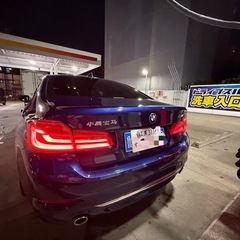BMW 5シリーズラグジュアリー　Mスポーツフロントバンパーの画像