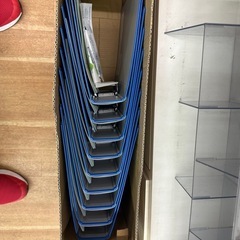 【まもなく販売終了します。】コクヨ　チューブファイルA4 箱買いでどうぞ。の画像