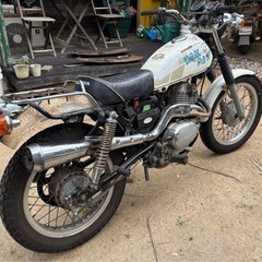 ホンダ シルクロード CT250S スクランブラーの画像