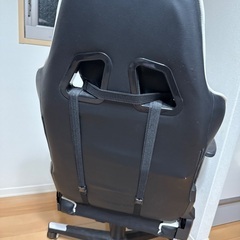 GTRACINGゲーミングチェアの画像