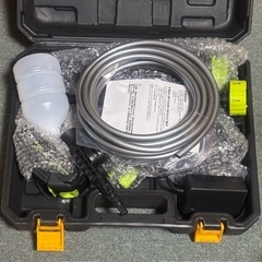 高圧洗浄機 コードレス 充電式 強力噴射 6-in-1ノズル 節水 洗車 大掃除⭐️新品未使用の画像