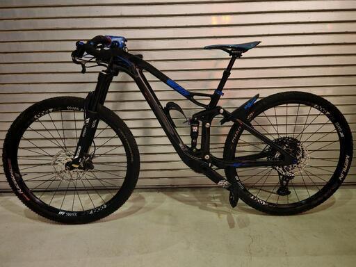 XDS カーボンフルサスmtb 実測11.84kg (y.m) 上尾のマウンテン