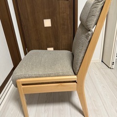 ナチュラルウッド×グレー生地 ダイニングチェア（ニトリ購入品）