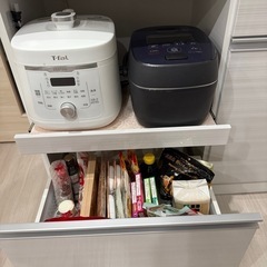 キッチン棚の画像