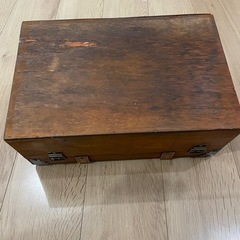 アンティークBOXの画像