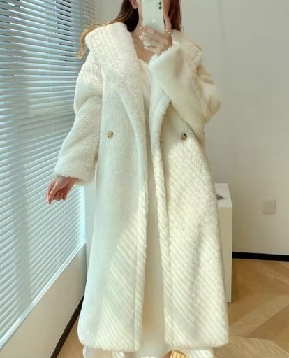 オーバーサイズ ロングコート　Maxmara風ホワイト