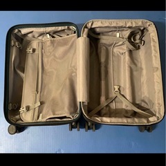 BRUNO キャリー　スーツケース　機内持ち込みの画像