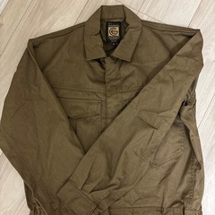 つなぎの画像