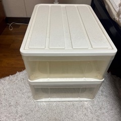 衣装ケースの画像