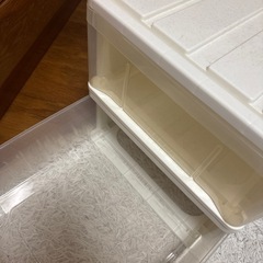 衣装ケースの画像