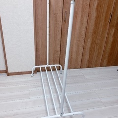 IKEA リッガ　ハンガーラック　ホワイトの画像