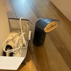 スチームアイロン　近隣配達可の画像