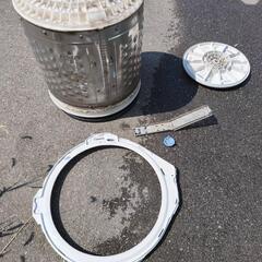 条件にて配送無料 希少 激レア 分解清掃済 レトロ洗濯機 洗濯機 全自動洗濯機 縦型洗濯機 2018年 6キロ 6kg  6㌔ 昭和レトロ 昭和 レトロ レトロ家電 他にも 冷蔵庫 2ドア冷蔵庫 冷凍冷蔵庫 レトロ冷蔵庫 レトロデザイン冷蔵庫 冷凍庫 1ドア冷凍庫 セカンド冷凍庫  冷凍ストッカー等出品中です。の画像