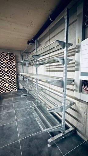 IKEA BRODER 廃版品 ブローデル シェルビングシステム スチールラック アパレル什器