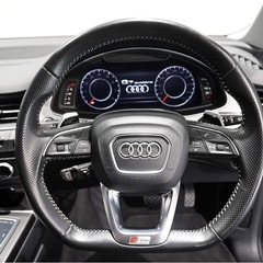 アウディQ7(個人名義の為銀行なのでローン組んでいただけます)の画像