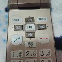 au kyF32の画像