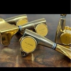 tuneのエレキベースのペグが必要 - 柏原市