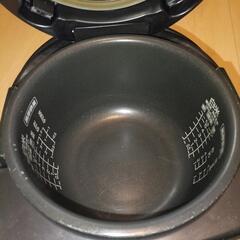 HITACHI　炊飯器の画像