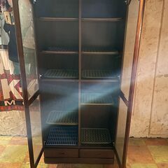 食器棚の画像